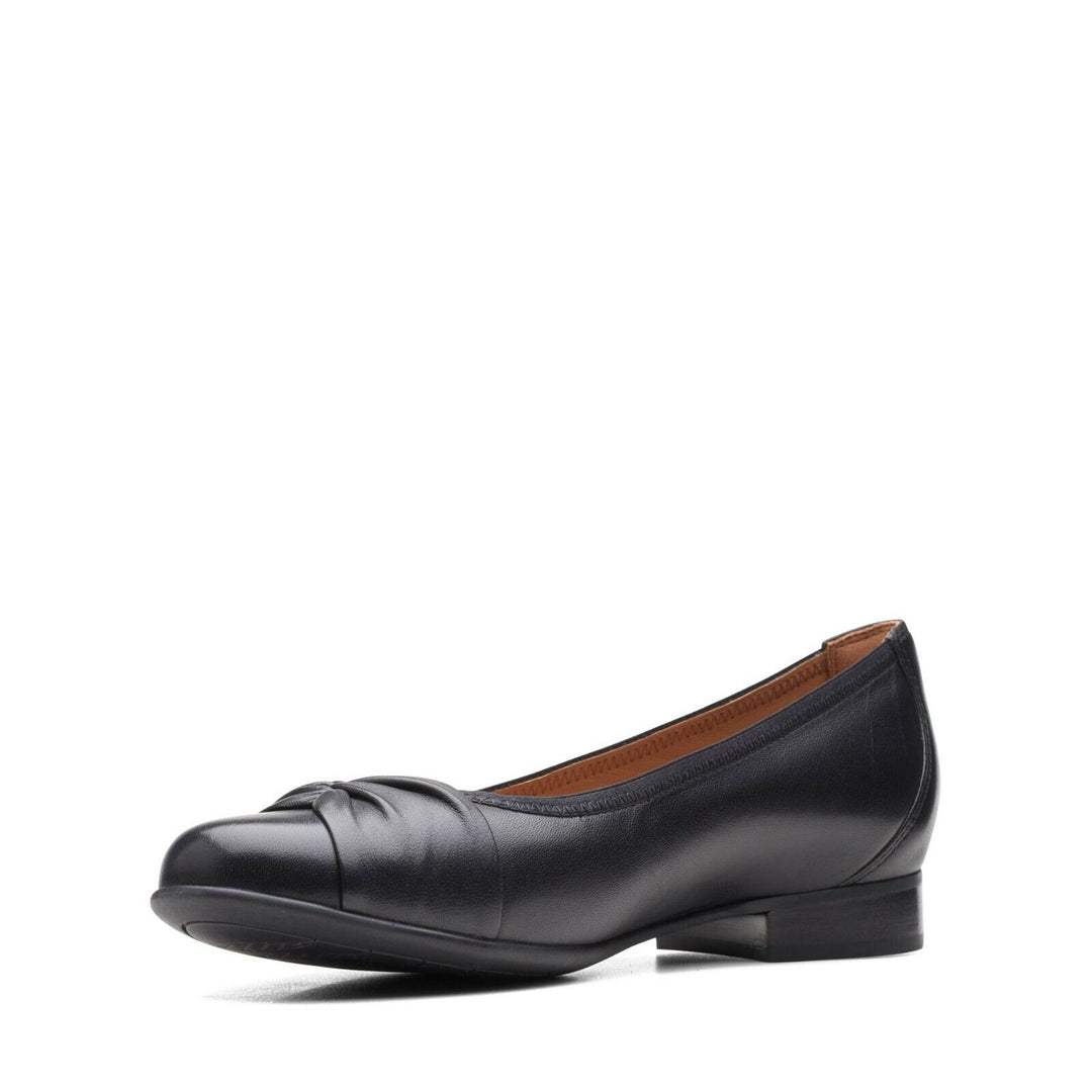 Clarks Un Blush Wish Black Leather Pleated Loafers Low Heel Slip On Court Shoes D Fit