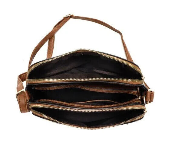 DESIGNER INSPIRED MULTI POCKET CROSS BODY SHOULDER HANDBAG WITH ADJUSTABLE STRAP AND GOLD RING DETAIL Coffee Brown