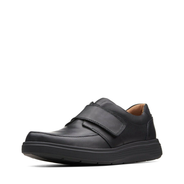 Clarks Un Abode Strap Mens WIDE H FIT Black Leather  Lightweight Shoes With Strap