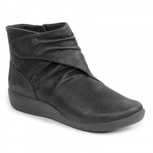 Clarks Cloudsteppers Sillian Tana Black Lightweight Zip Up Ruched Ankle Boots