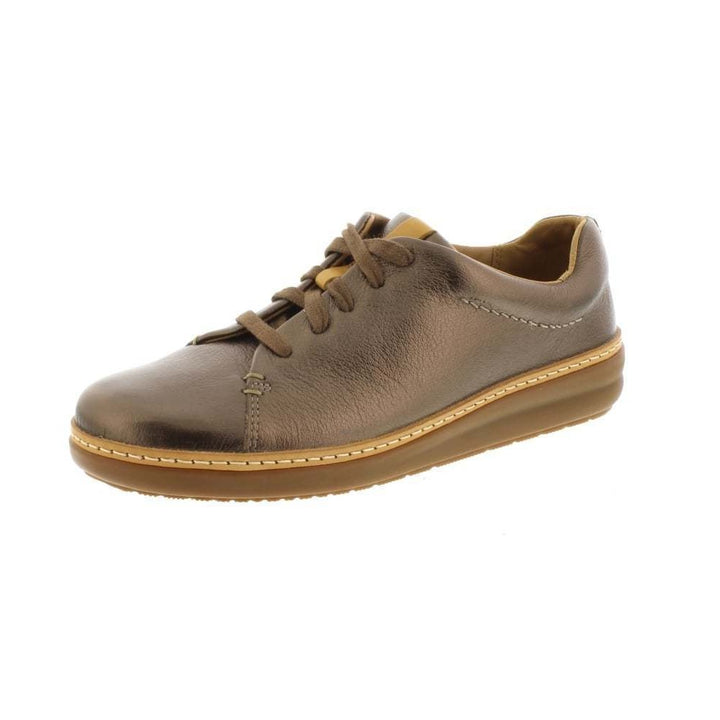 Clarks Artisan Amberlee Crest Bronze Womens Low Rise Casual Lace Up Trainers