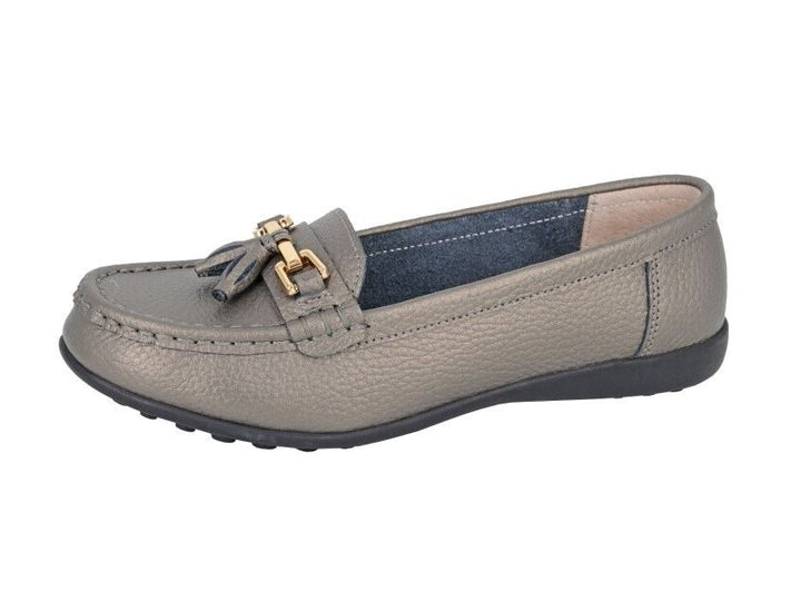 Ladies Boulevard L748 Pewter Leather Slip On Tassle Loafers Moccasin Flats