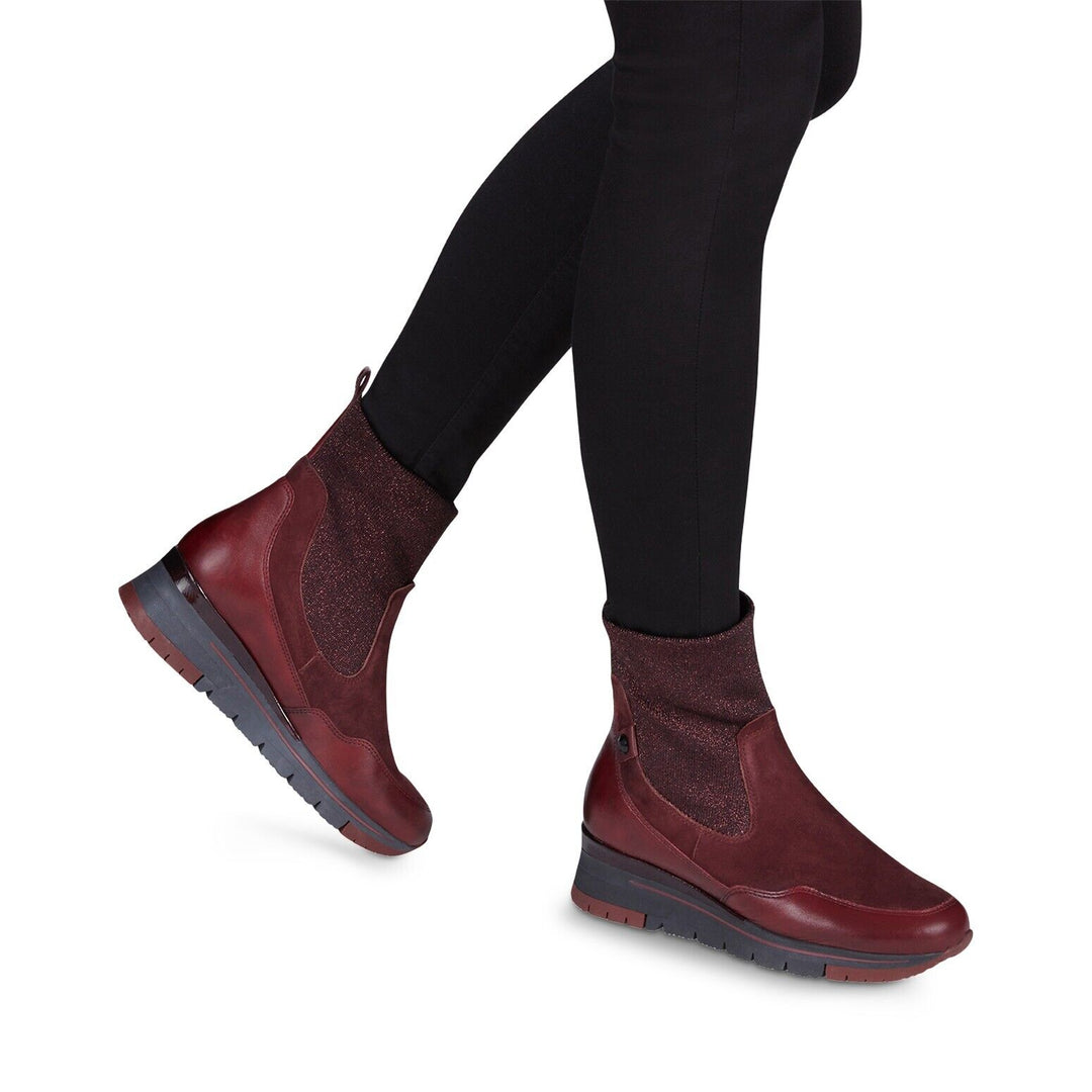 Tamaris 25409 Bordeaux Red Suede Leather Elastic Collar Platform Chelsea Boots