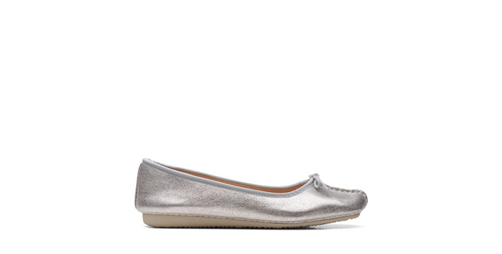 Clarks Freckle Ice Ladies Leather Casual Slip On Shoes D Fitting Silver Metallic