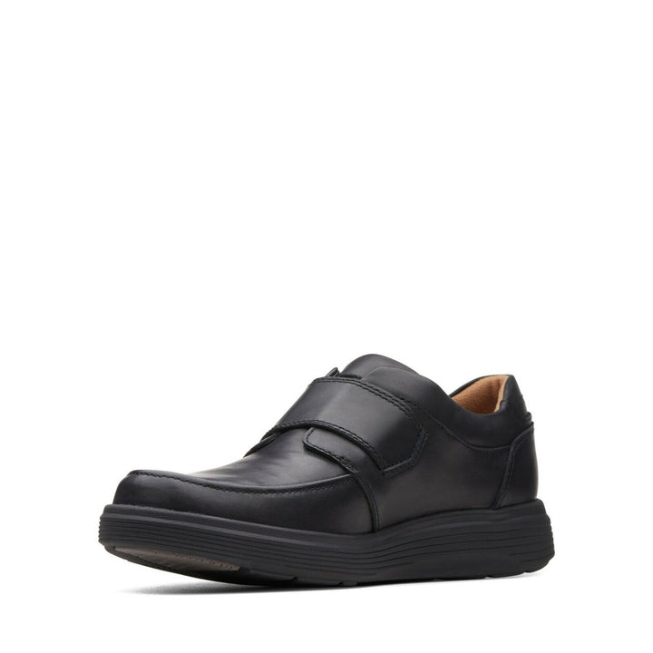 Clarks Un Abode Strap Mens WIDE H FIT Black Leather  Lightweight Shoes With Strap