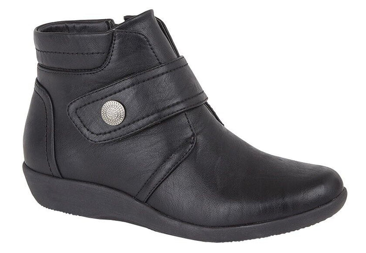 Boulevard L444A Black Faux Leather Ladies Comfort Padded Wide Fitting Boots