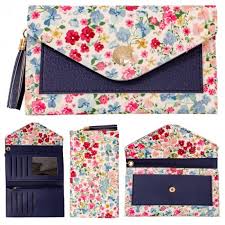 FOREST LADIES MEDIUM FAUX LEATHER WALLET PURSE CARD HOLDER PHOTO WHITE FLORAL/NAVY