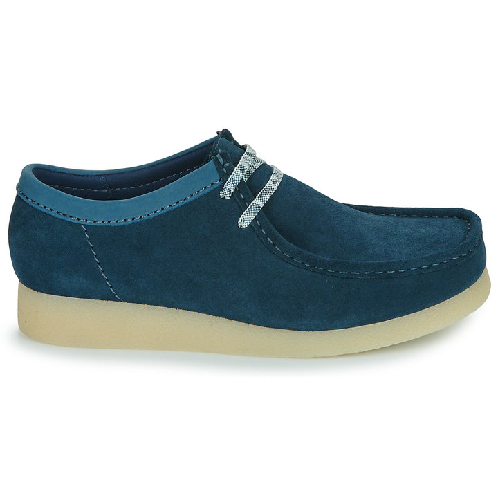 Clarks Originals WallabeeEvo Two Tone Lace Up Suede Wallabees With Crepe Sole Marine/Navy Combination