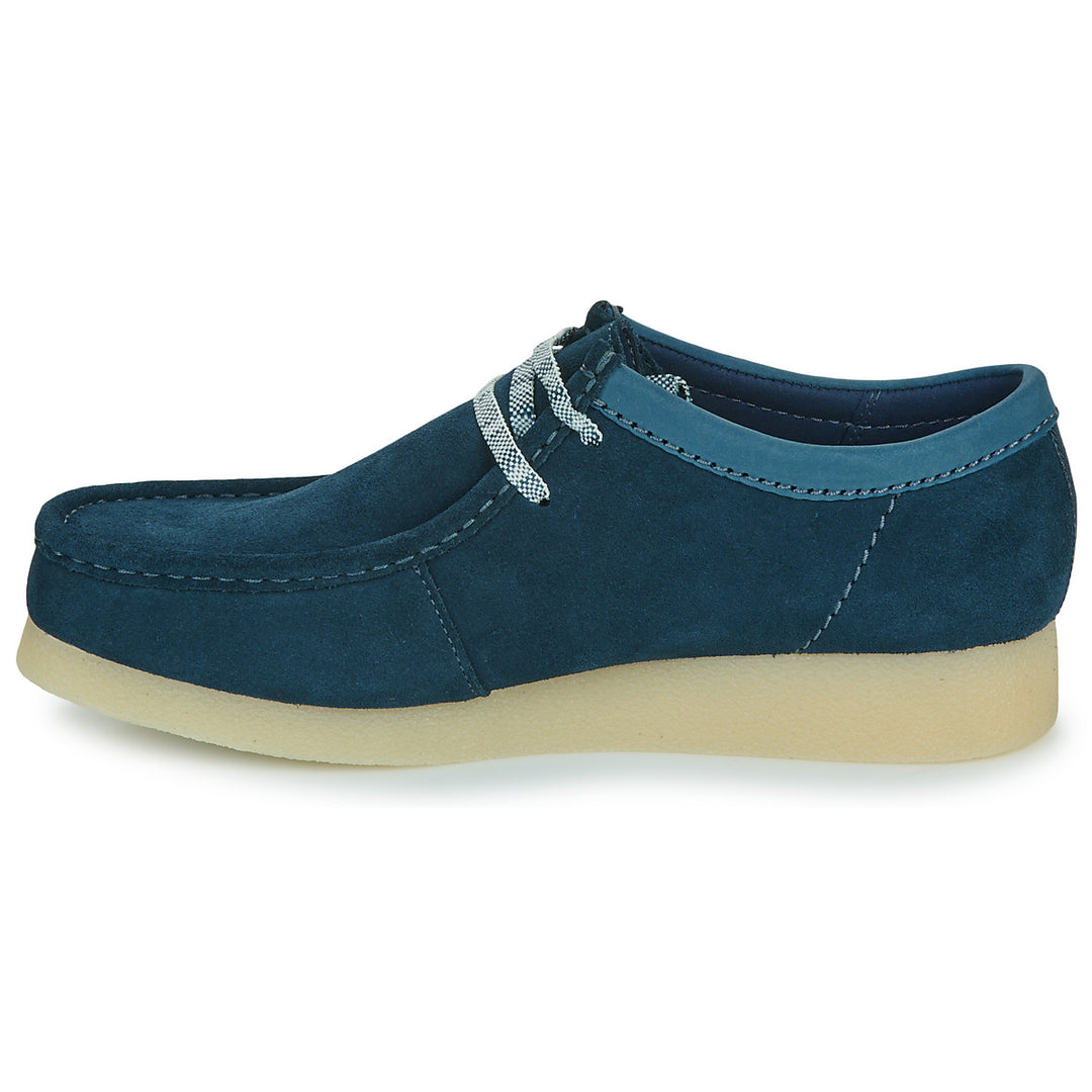 Clarks Originals WallabeeEvo Two Tone Lace Up Suede Wallabees With Crepe Sole Marine/Navy Combination